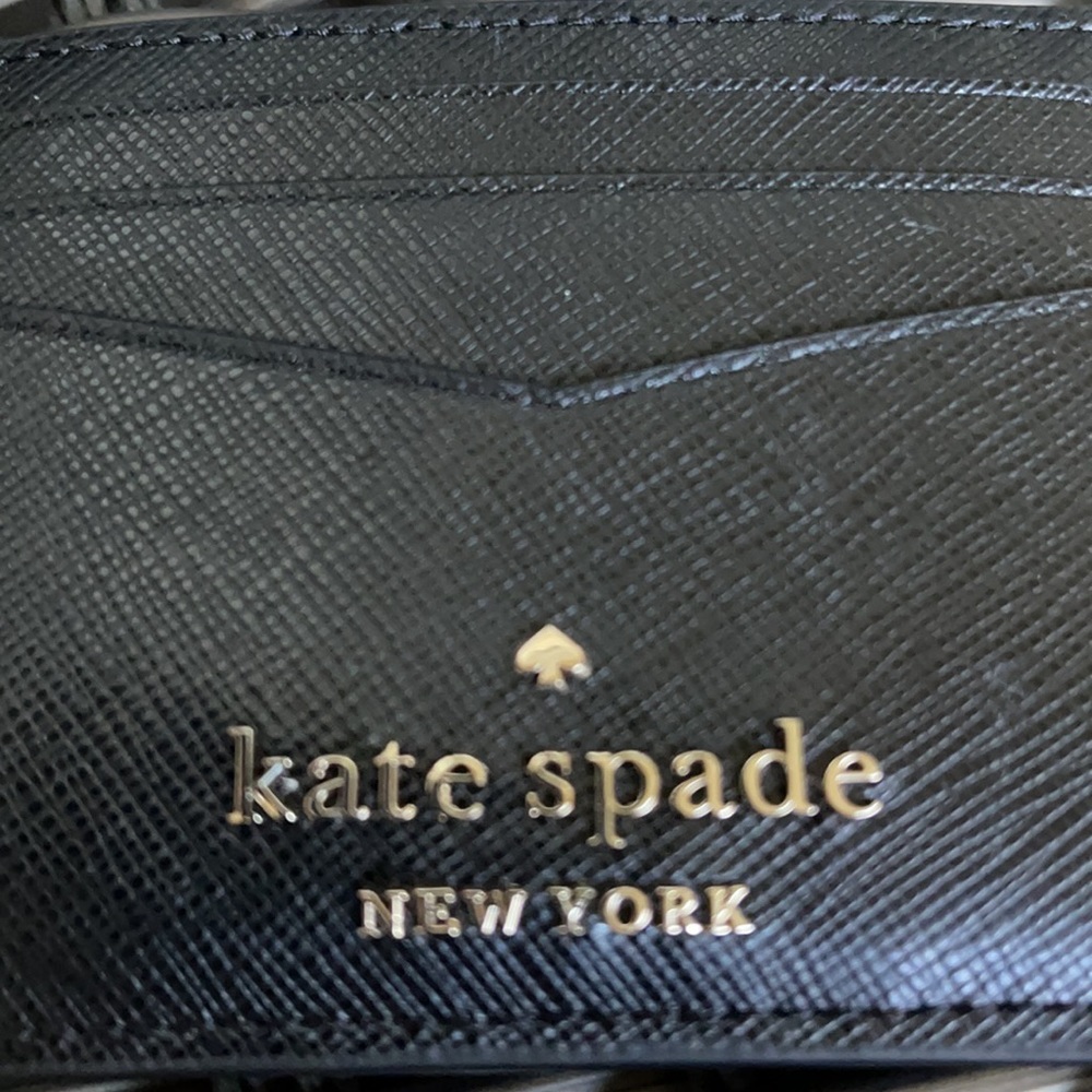 Kate Spade Madison Saffiano Leather Small Slim Card Holder
COLOR: Black 
NWT - Picture 13 of 16
